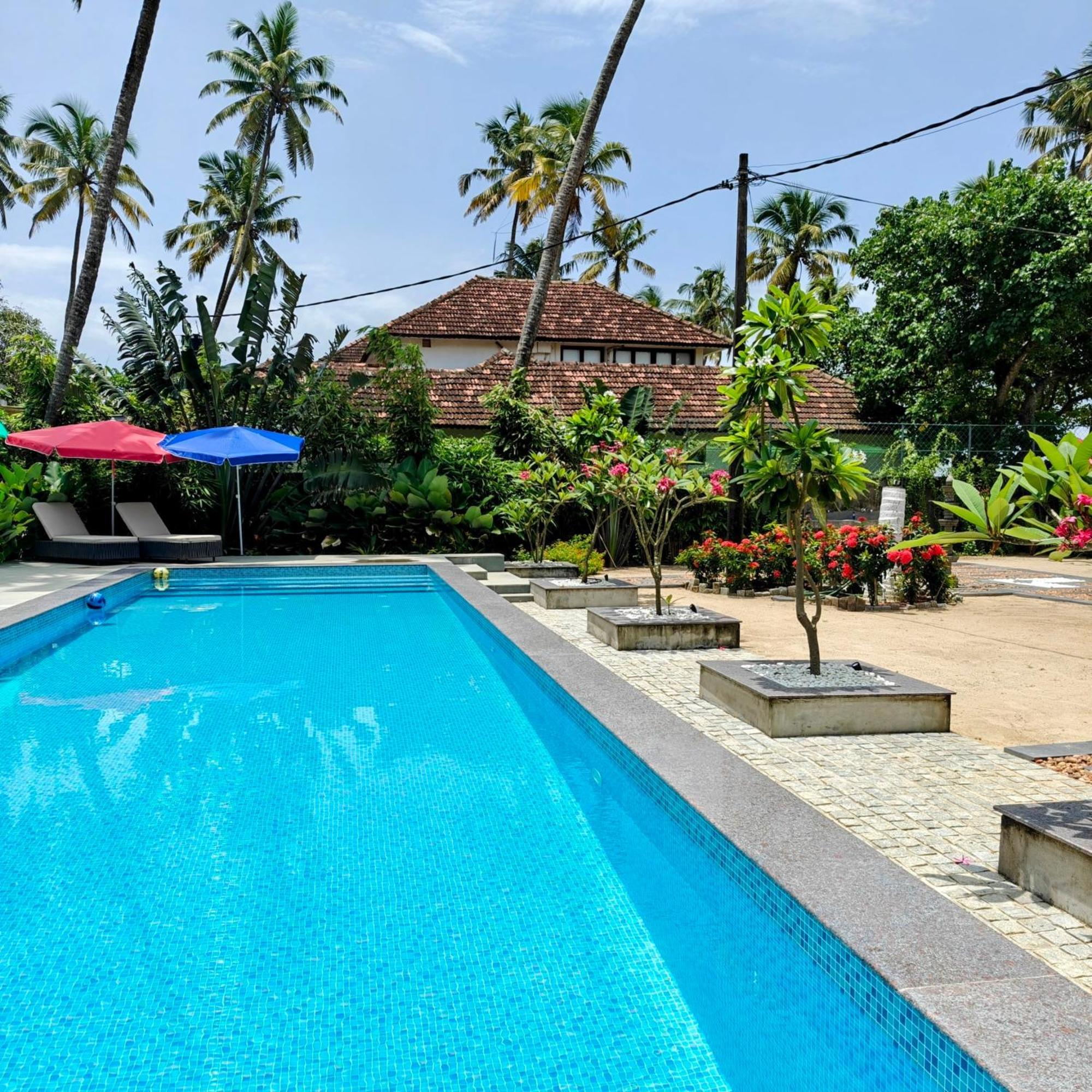 Ether Marari Beachfront Mararikulam Exterior photo