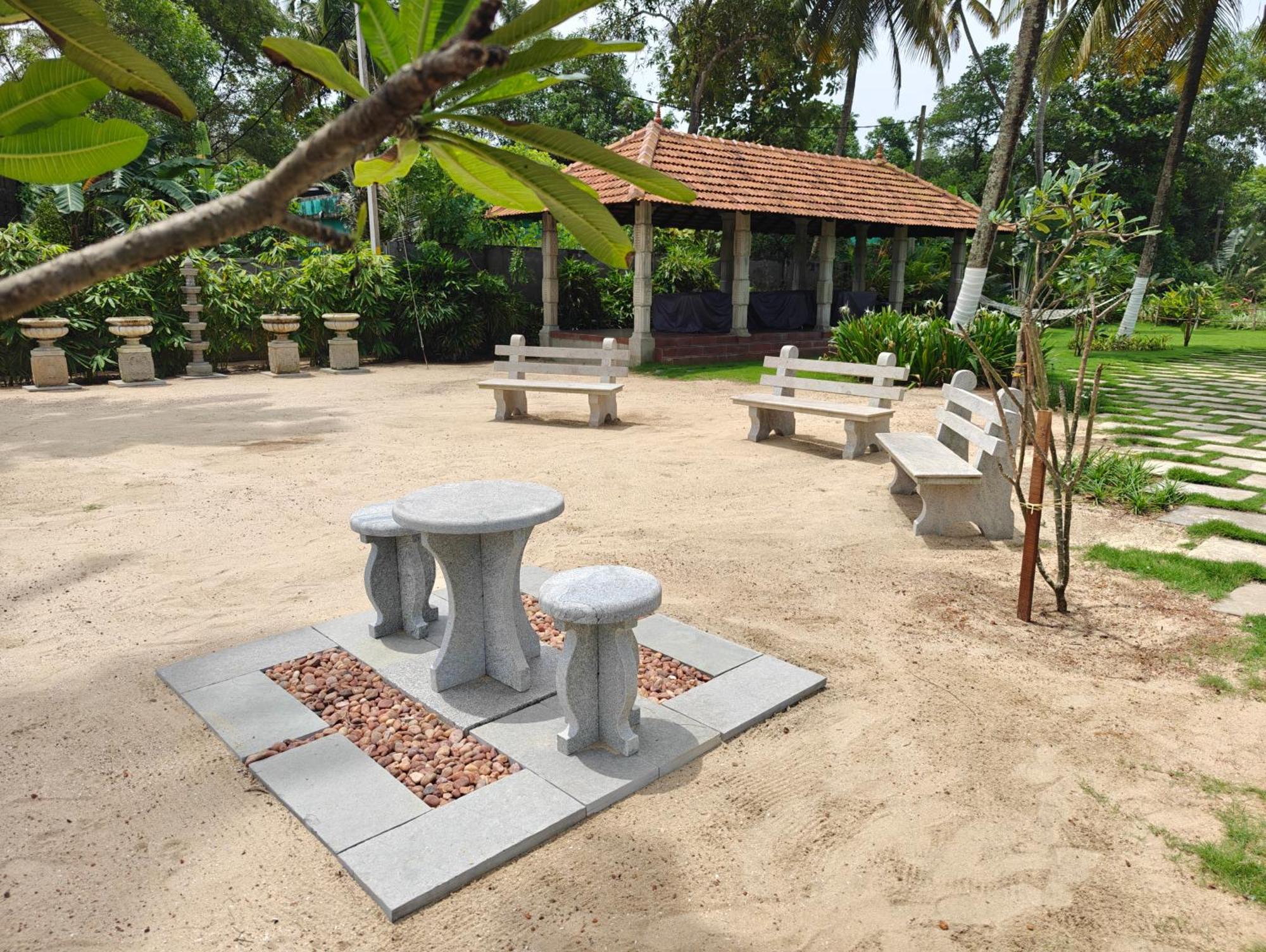 Ether Marari Beachfront Mararikulam Exterior photo